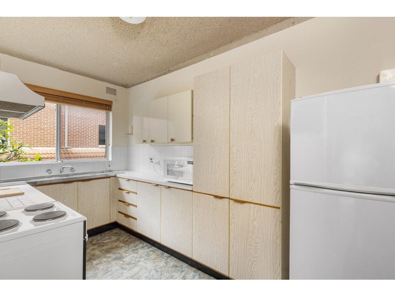 11/3 Holborn Avenue, Dee Why NSW 2099
