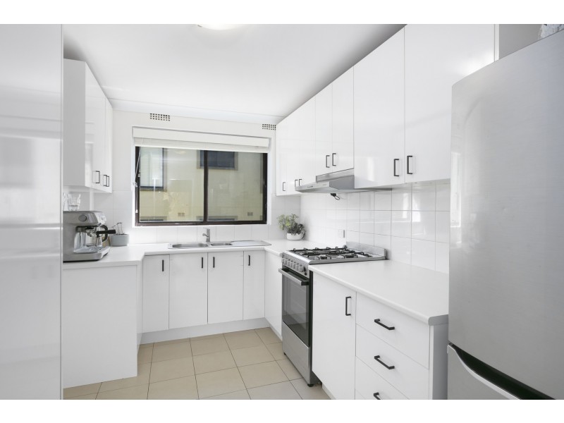 2/41-45 Delmar Parade, Dee Why NSW 2099