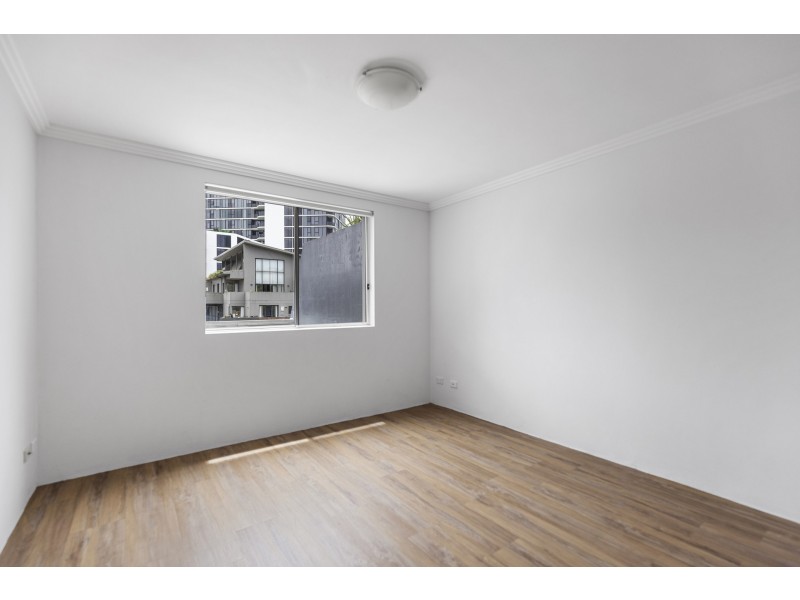 29/11-13 Oaks Avenue, Dee Why NSW 2099