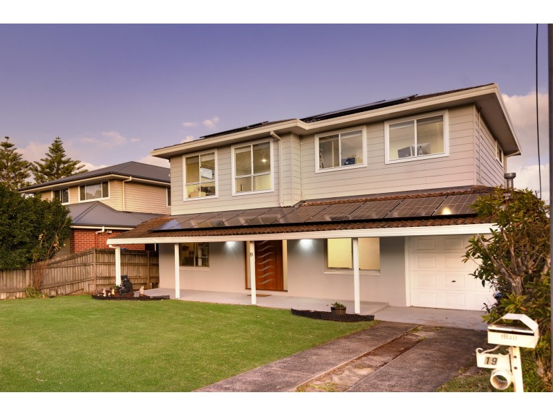 19 Cumberland Avenue, Collaroy NSW 2097