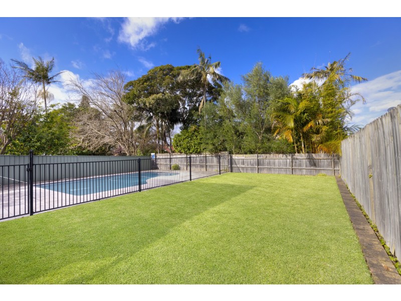 19 Cumberland Avenue, Collaroy NSW 2097