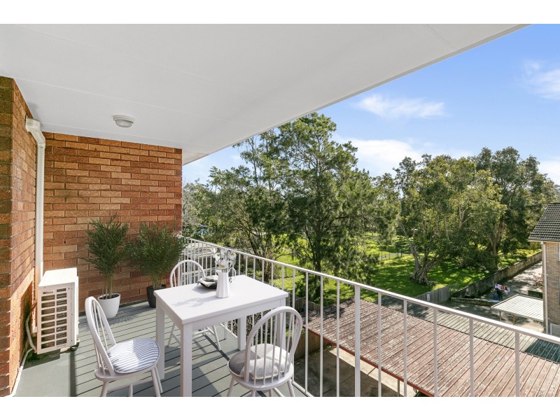 8/13 Lismore Avenue, Dee Why NSW 2099