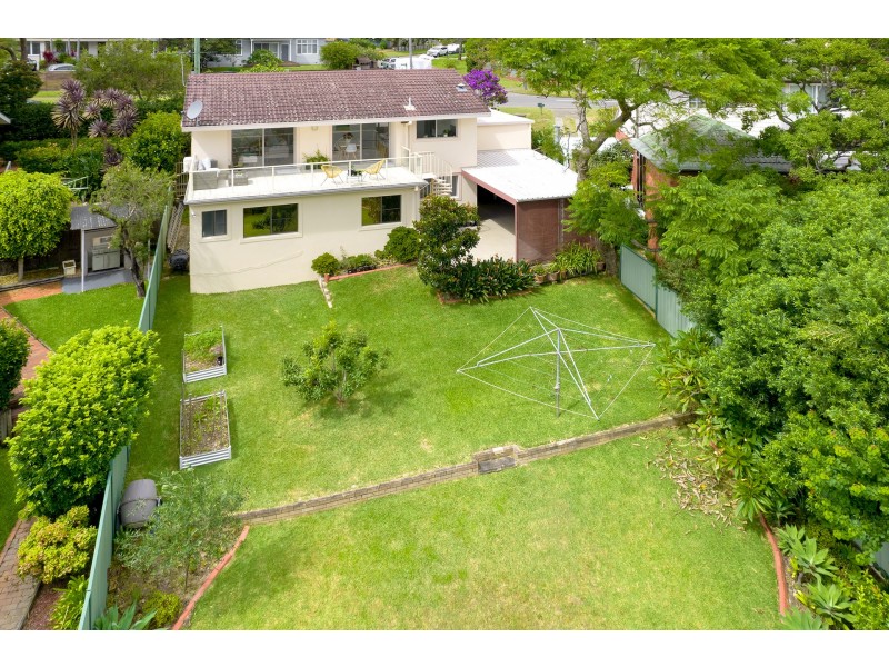 92 Rose Avenue, Wheeler Heights NSW 2097