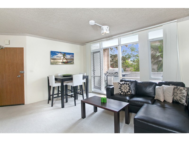 13/3-7 Mactier Street, Narrabeen NSW 2101