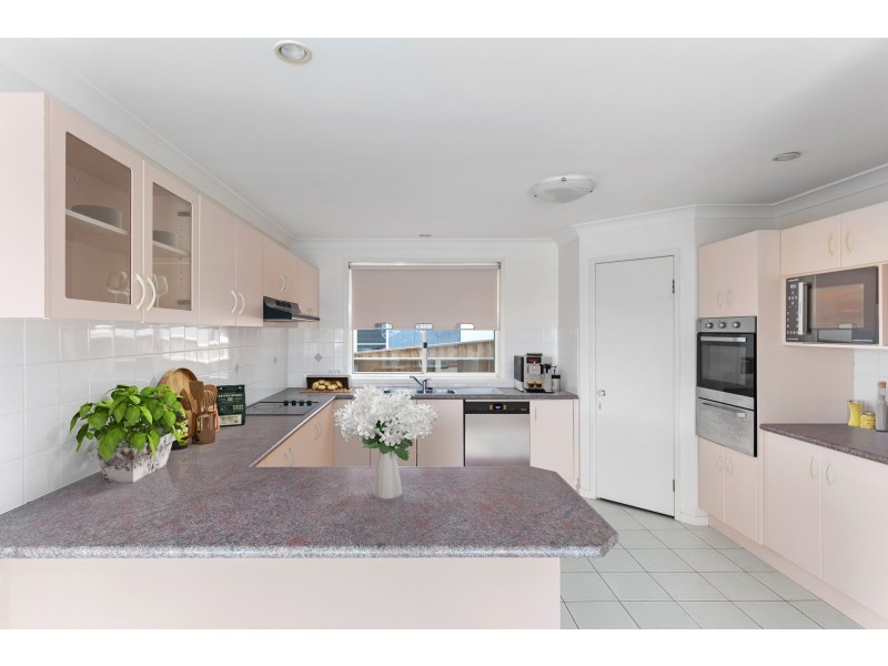 7 Friendship Place, Beacon Hill NSW 2100