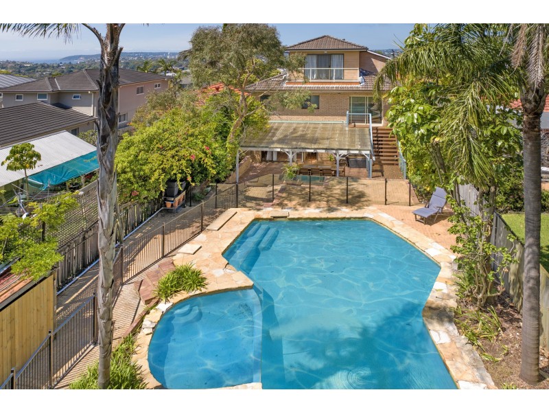 12 De Chair Road, Narraweena NSW 2099