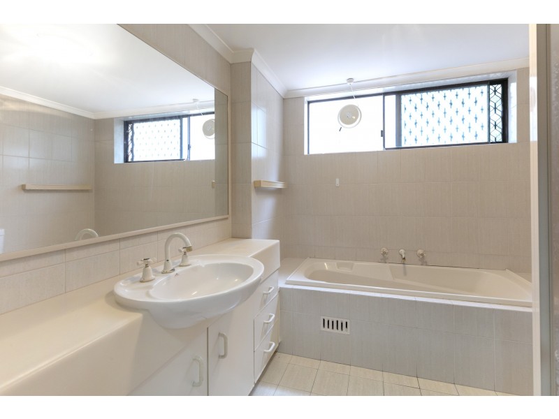 3/74-78 Howard Avenue, Dee Why NSW 2099