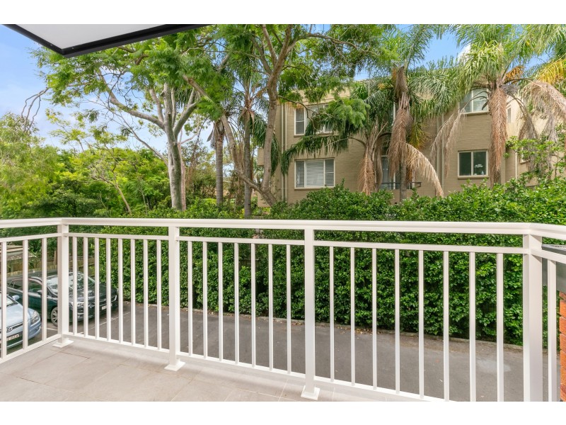 8/68 Howard Avenue, Dee Why NSW 2099