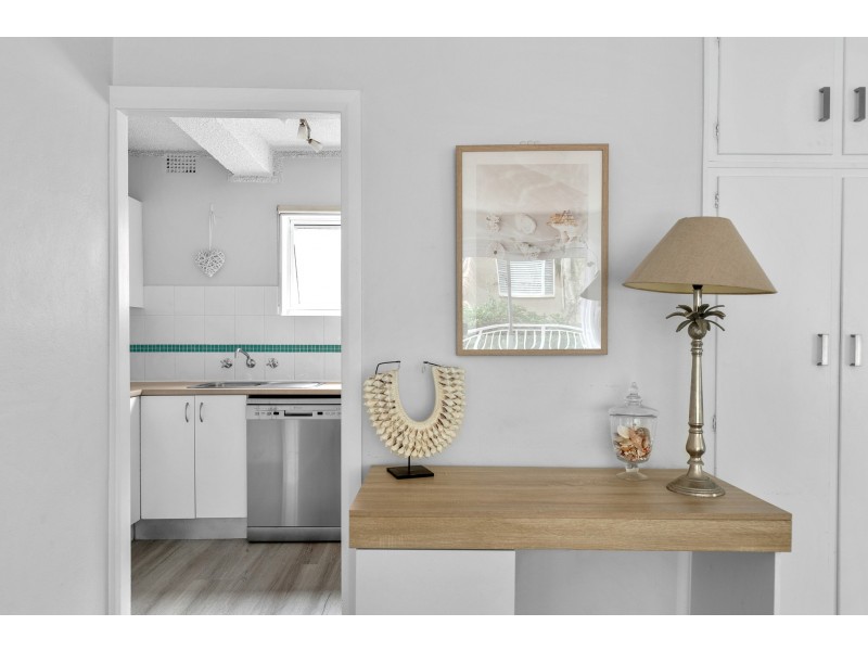 8/68 Howard Avenue, Dee Why NSW 2099