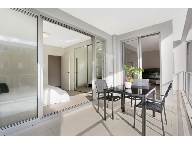 24/72-74 Pacific Parade, Dee Why NSW 2099