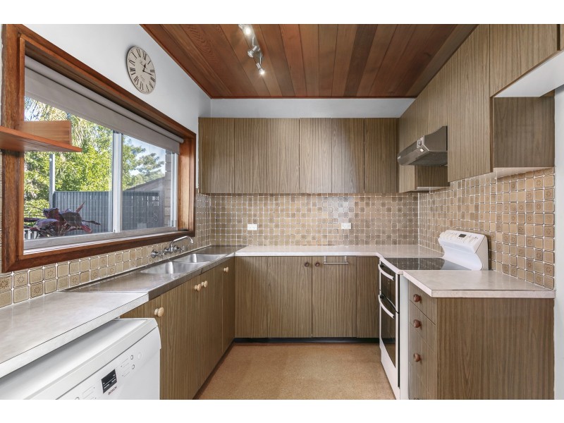 29 Heather Street, Wheeler Heights NSW 2097