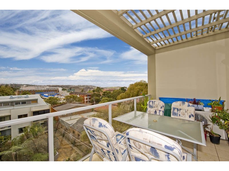 36/28-32 Sturdee Parade, Dee Why NSW 2099