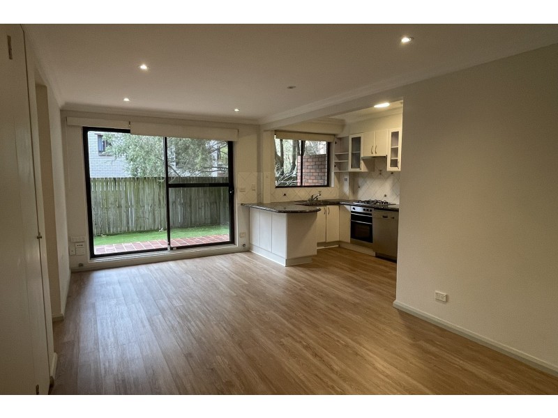 2/95 Pacific Parade, Dee Why NSW 2099