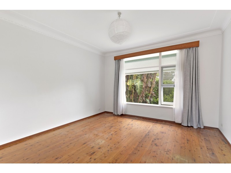 131 Veterans Parade, Narrabeen NSW 2101