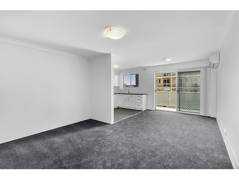 16/64-66 Pacific Parade, Dee Why NSW 2099