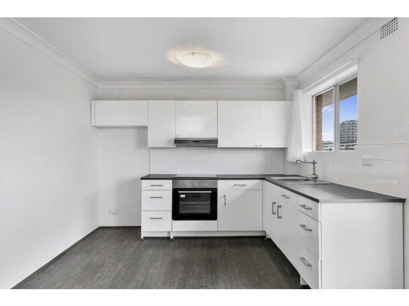 16/64-66 Pacific Parade, Dee Why NSW 2099