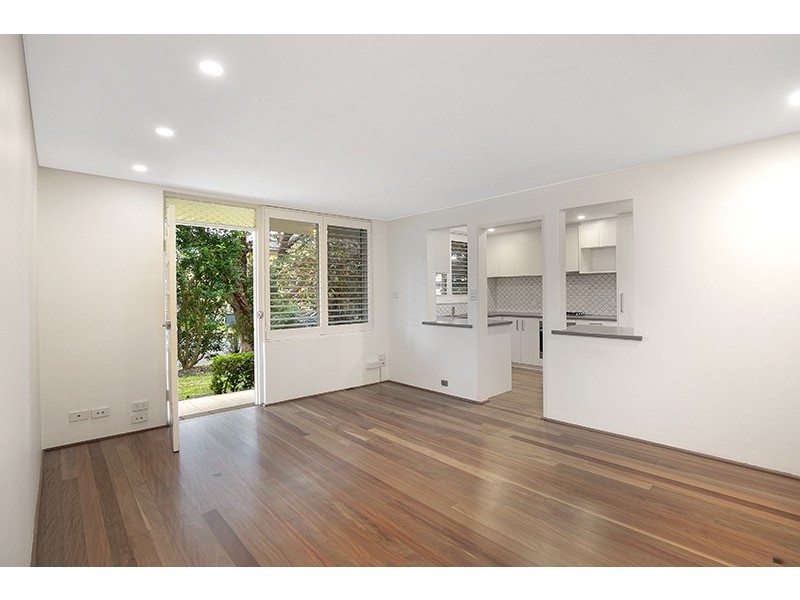 1/13-15 Boronia Street, Dee Why NSW 2099