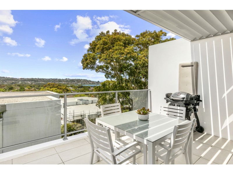 27/72-74 Pacific Parade, Dee Why NSW 2099