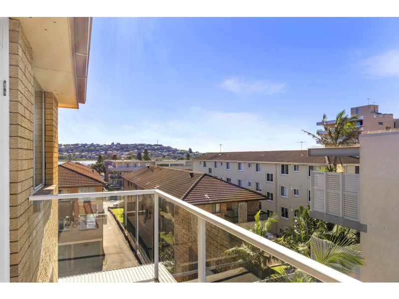 12/98 Howard Avenue, Dee Why NSW 2099