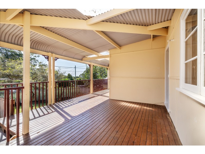 13 Oxford Falls Road, Beacon Hill NSW 2100
