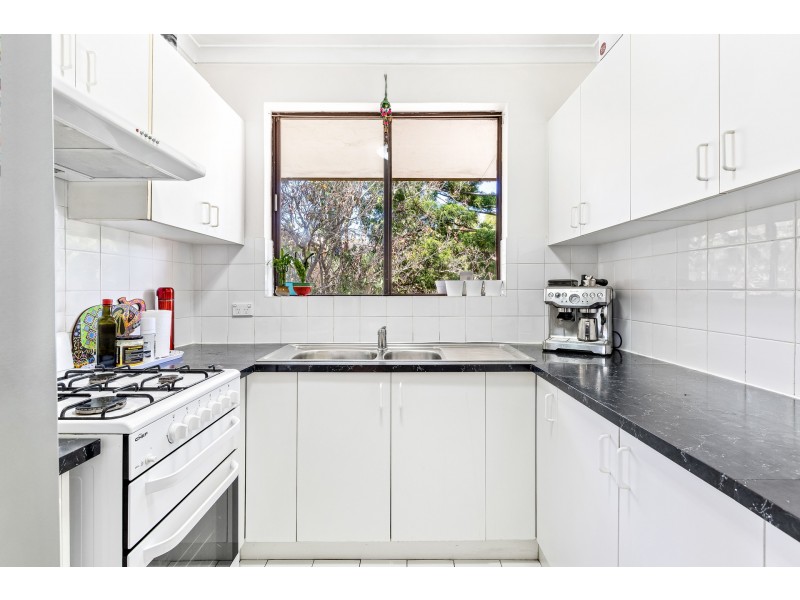 8/18 Regent Street, Dee Why NSW 2099
