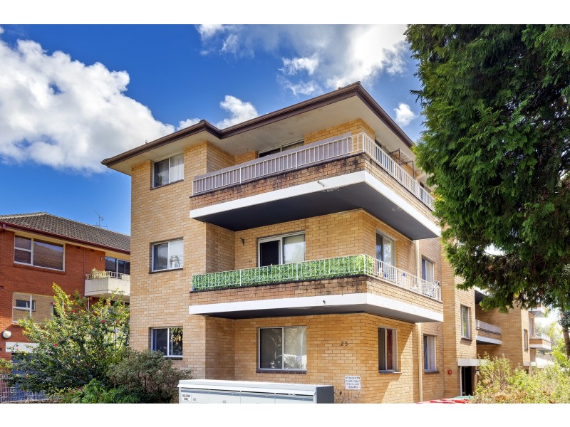 4/25 Lismore Avenue, Dee Why NSW 2099