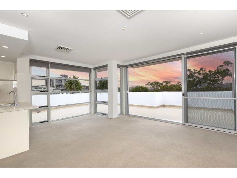 19/69-71 Oaks Avenue, Dee Why NSW 2099