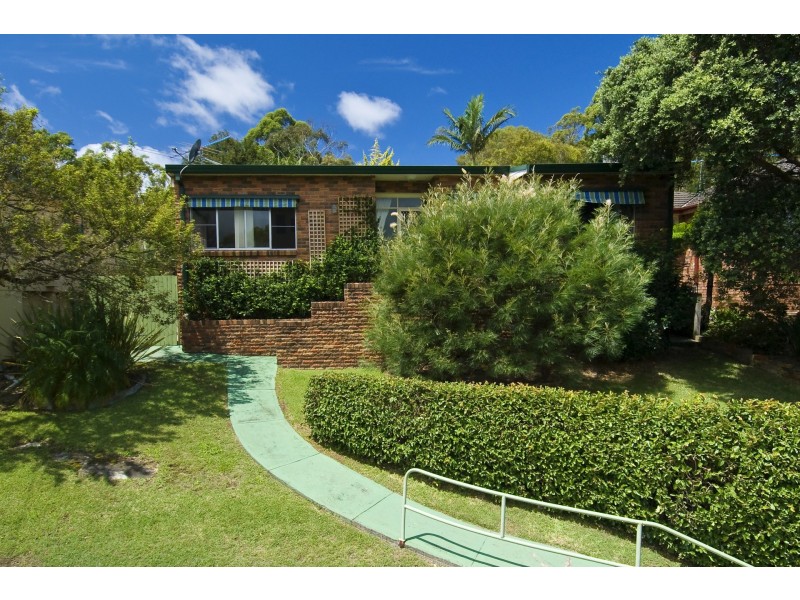 24 Ennerdale Crescent, Wheeler Heights NSW 2097