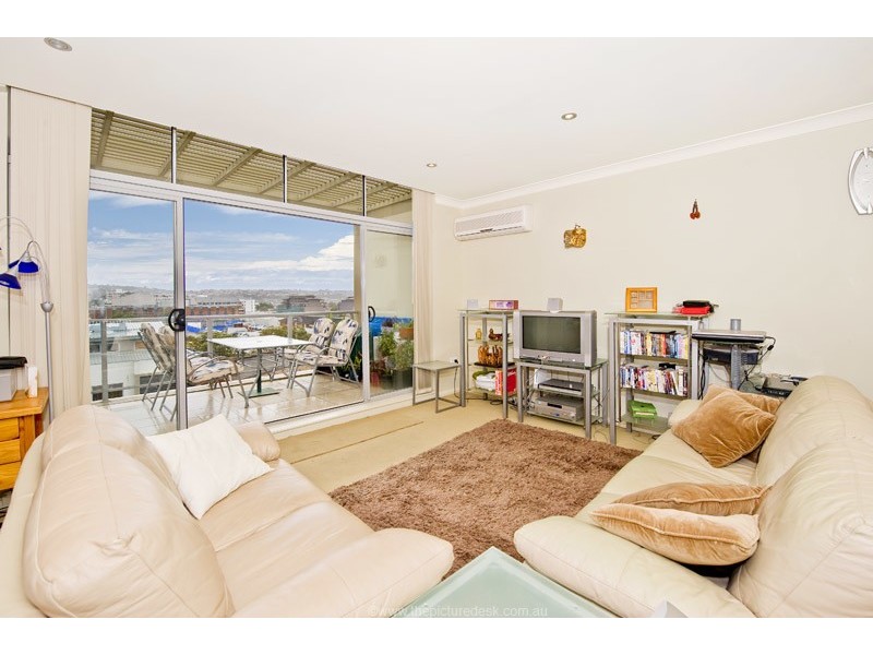 36/28-32 Sturdee Parade, Dee Why NSW 2099