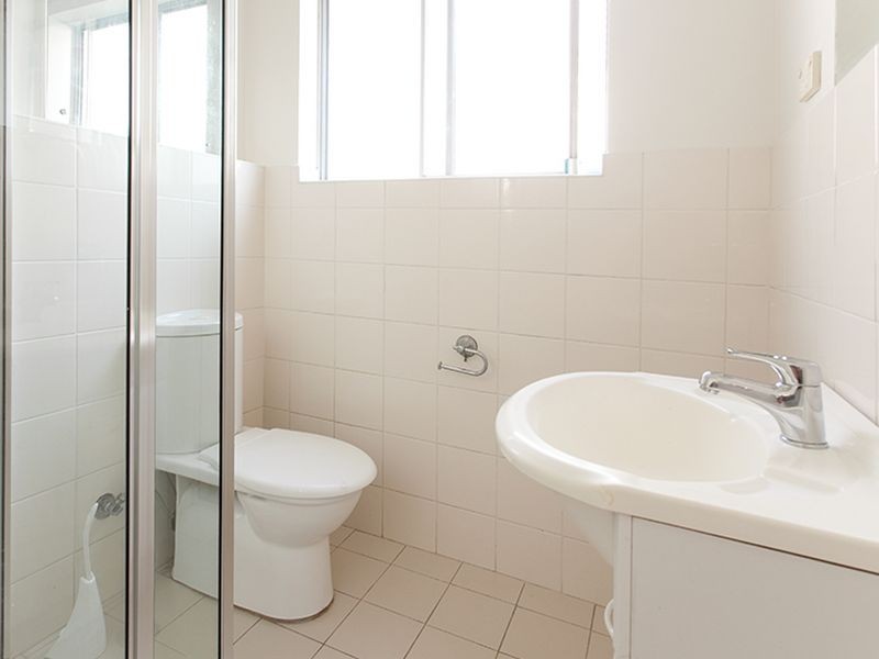 2/24 Pacific Parade, Dee Why NSW 2099