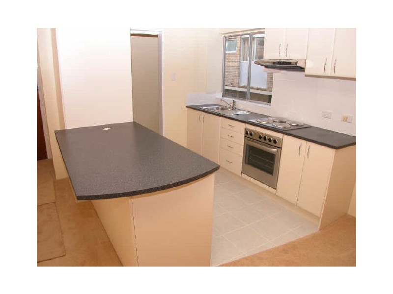 2/54 Oaks Ave, Dee Why NSW 2099