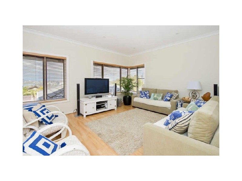 56 Headland Road, North Curl Curl NSW 2099