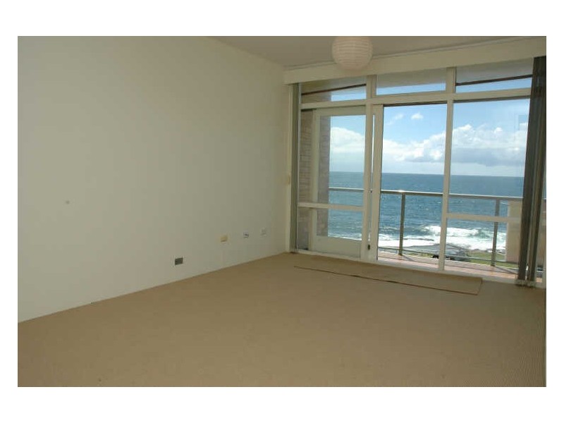 16/2 Monash Parade, Dee Why NSW 2099