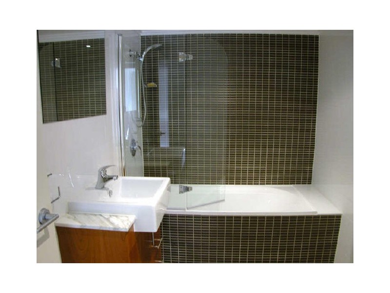 2/31-33 Sturdee Parade, Dee Why NSW 2099