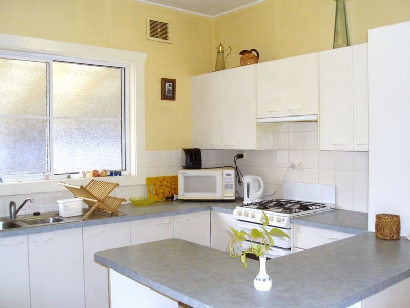 96 Pitt Road, North Curl Curl NSW 2099