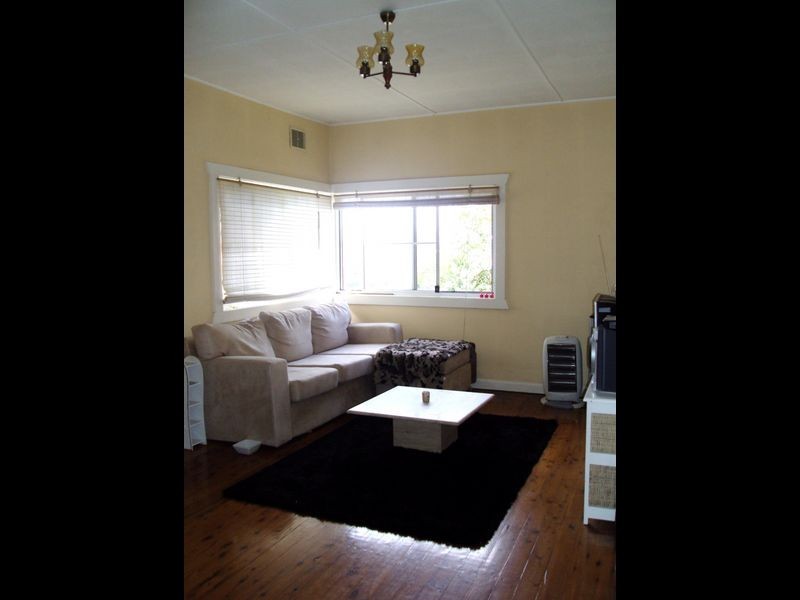 96 Pitt Road, North Curl Curl NSW 2099