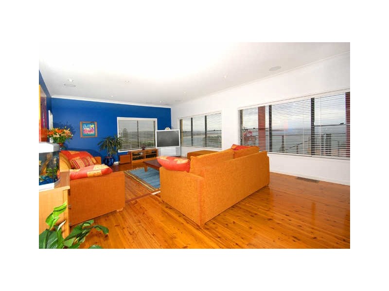 8 Lookout Avenue, Dee Why NSW 2099