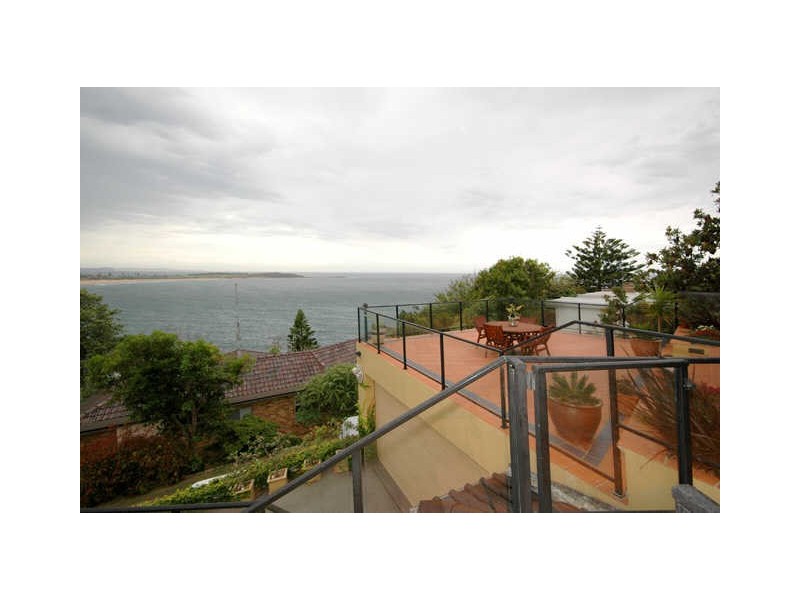 8 Lookout Avenue, Dee Why NSW 2099