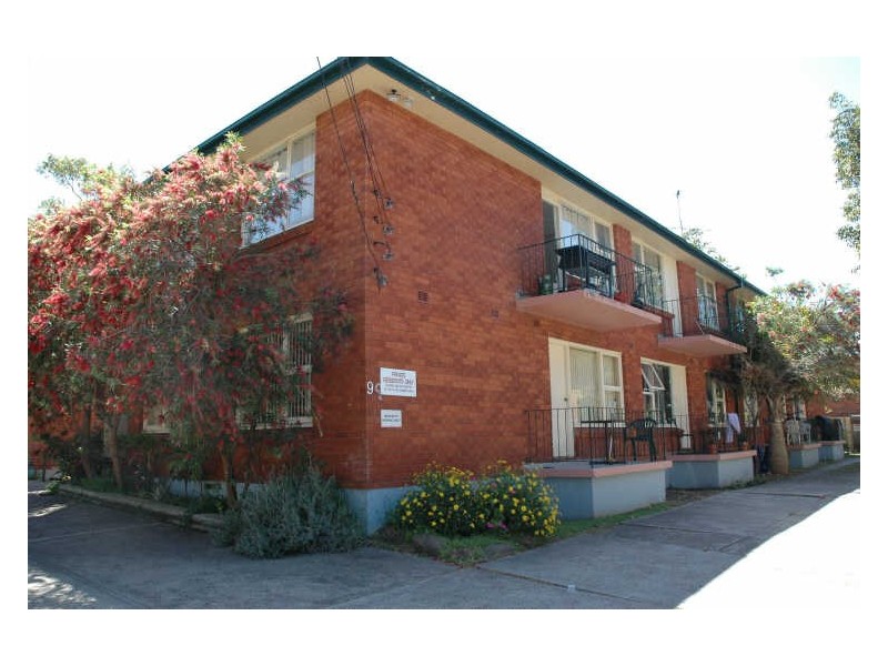 6/9 Grafton Crescent, Dee Why NSW 2099