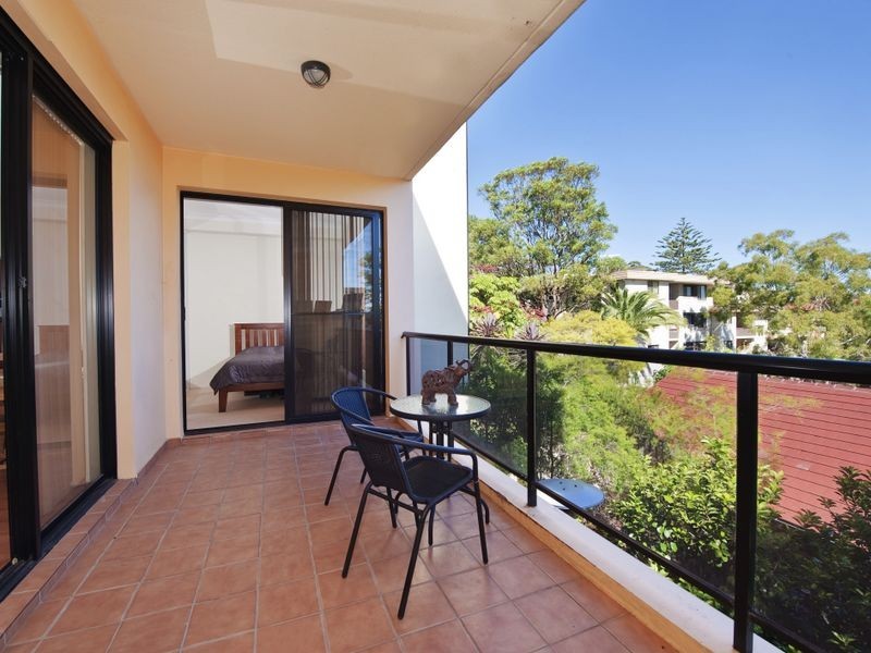 20/1-5 The Crescent, Dee Why NSW 2099