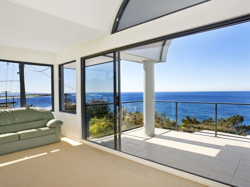 3 Phyllis Street, North Curl Curl NSW 2099