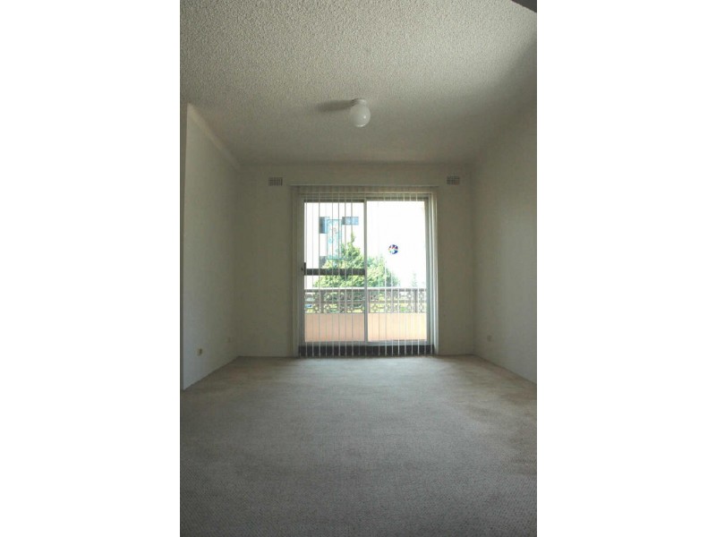 8/43 Oaks Avenue, Dee Why NSW 2099