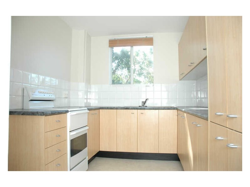 7/64 Carrington Parade, Curl Curl NSW 2096
