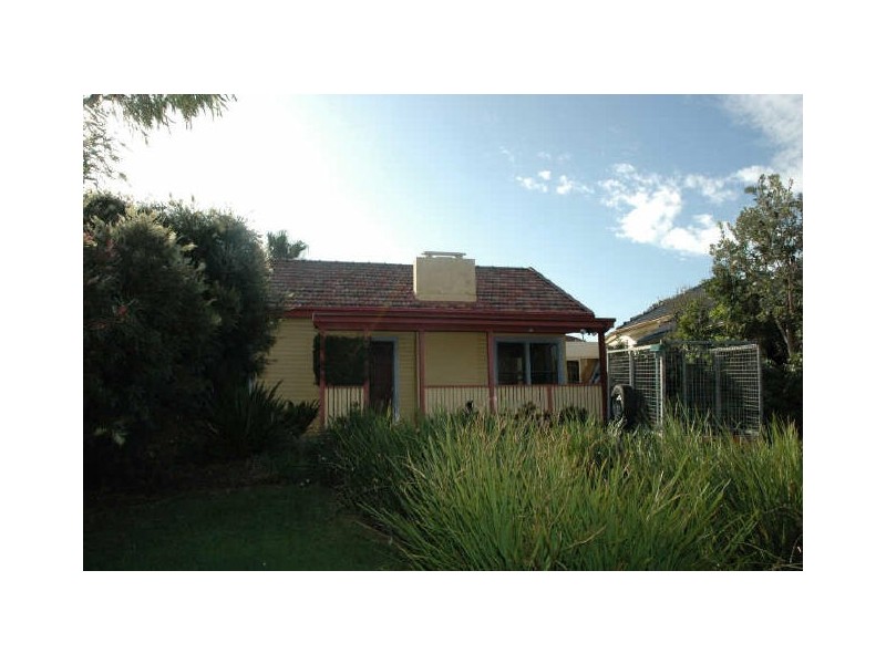 32 Quirk Street, Dee Why NSW 2099