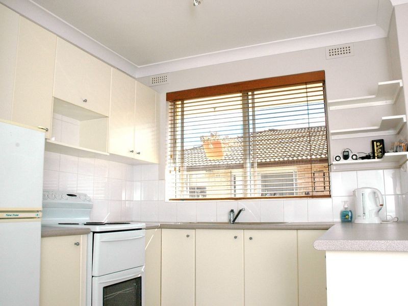 8/2 Lismore Avenue, Dee Why NSW 2099