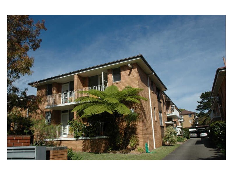 8/5-7 Wheeler Parade, Dee Why NSW 2099