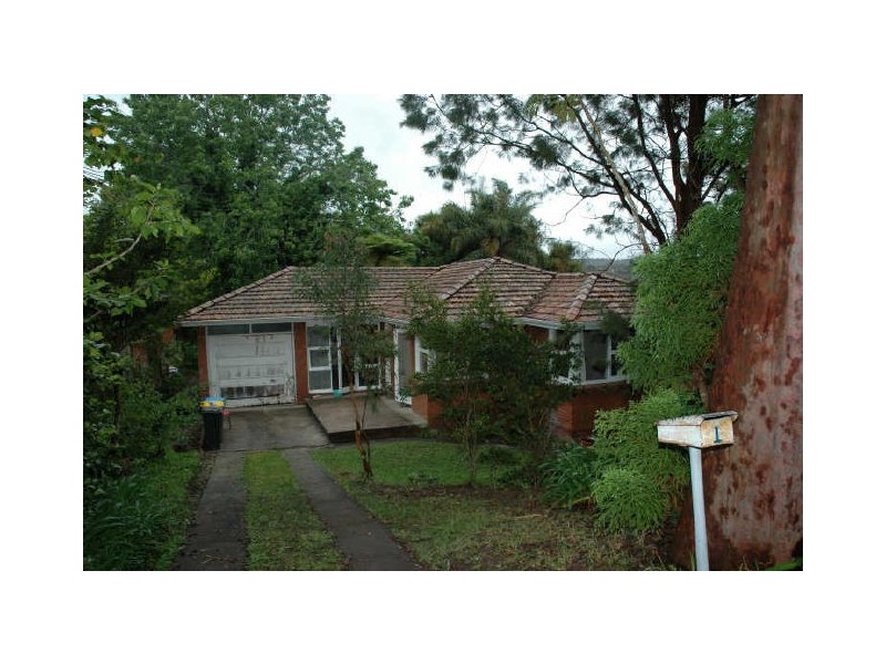 1 Langdale Place, Wheeler Heights NSW 2097