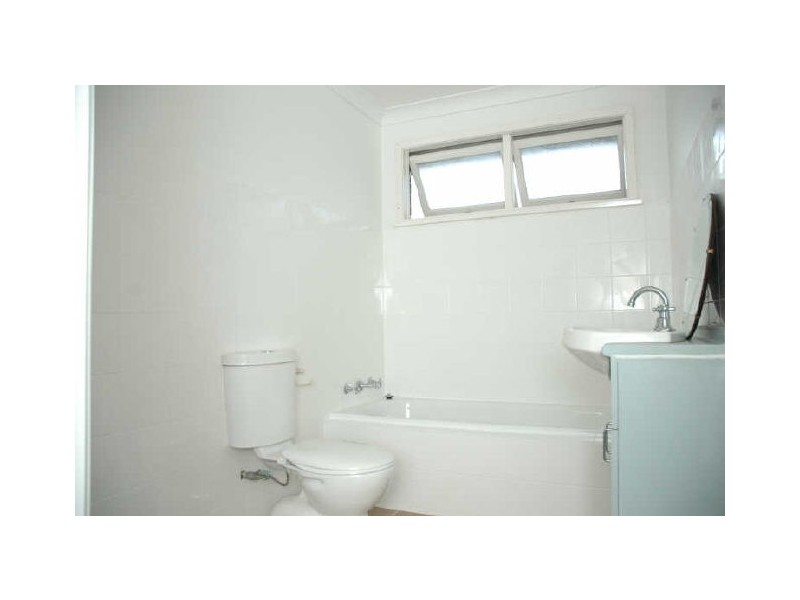 1 Langdale Place, Wheeler Heights NSW 2097