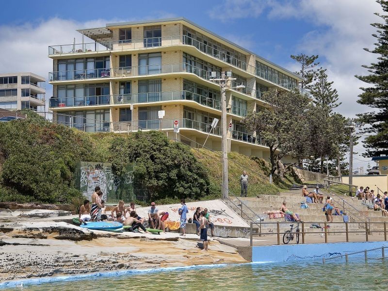 1/2 Monash Parade, Dee Why NSW 2099