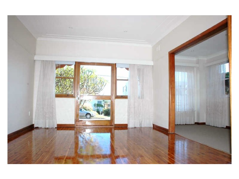 1 Summit Avenue, Dee Why NSW 2099